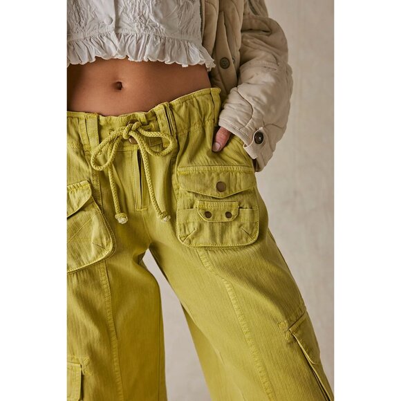 FREE PEOPLE Tahiti Herringbone Cargo Pants in Citronelle Size Small - Picture 11 of 11